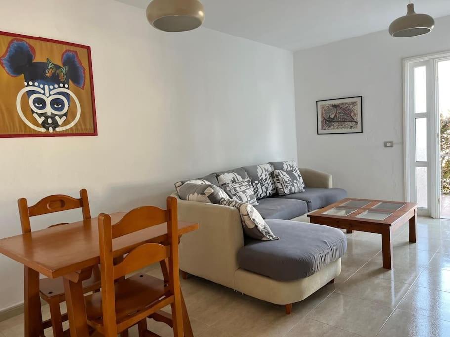 Playa Chica Apt With Terrace 100 M From The Sea Пуэрто дель Кармен Экстерьер фото